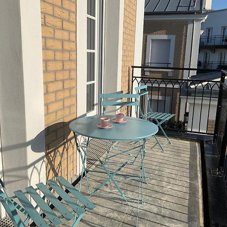 Sunny Apartment Near Disneyland Paris - Liz Appart Serris Kültér fotó